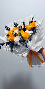 Yellow and white Roses Bouquet (FD151)