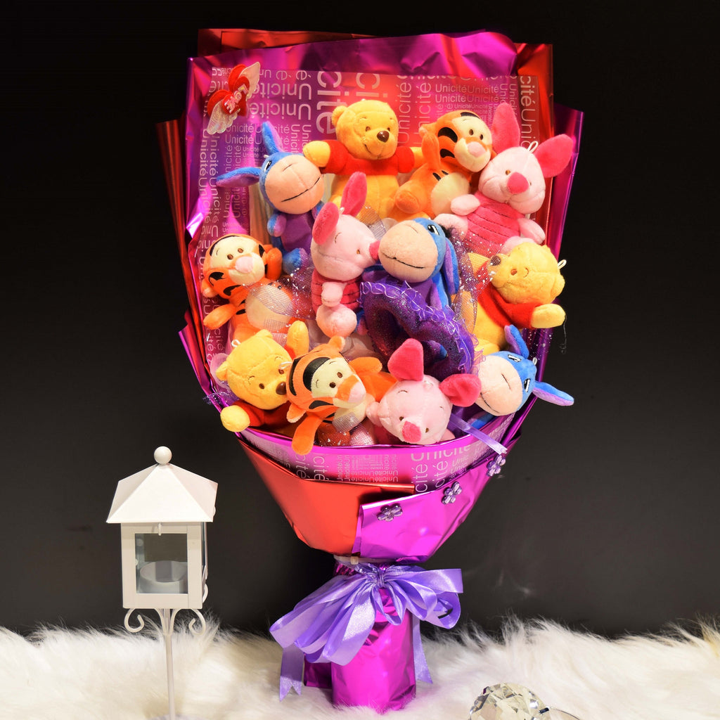 Pooh Family Sided Bouquet (PFS01)