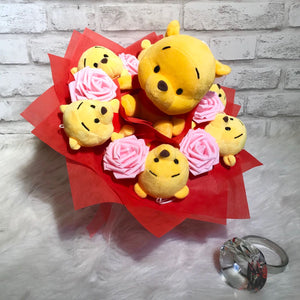 Pooh Family Round Bouquet (PFR01C)