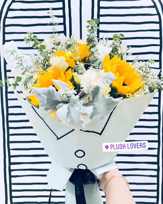 Mint Gentlemen Sunflower Bouquet (FD122)