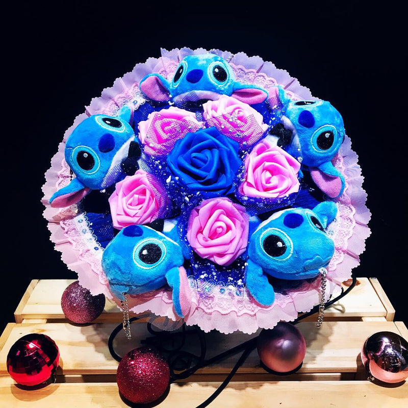 36 Roses & Stitch plush ❤️ – bouquetsbyrubyhtx