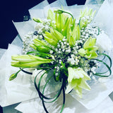 Lilies and baby breath bouquet (FD102)